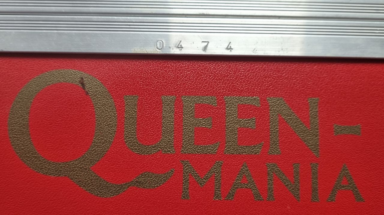 Queen Queen Mania + Extra CD's UK Box set
